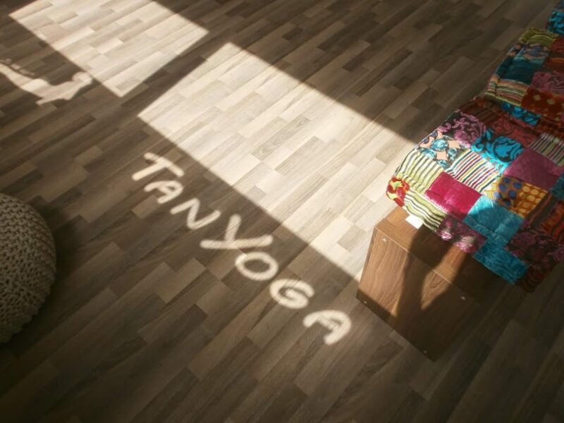 TanYoga